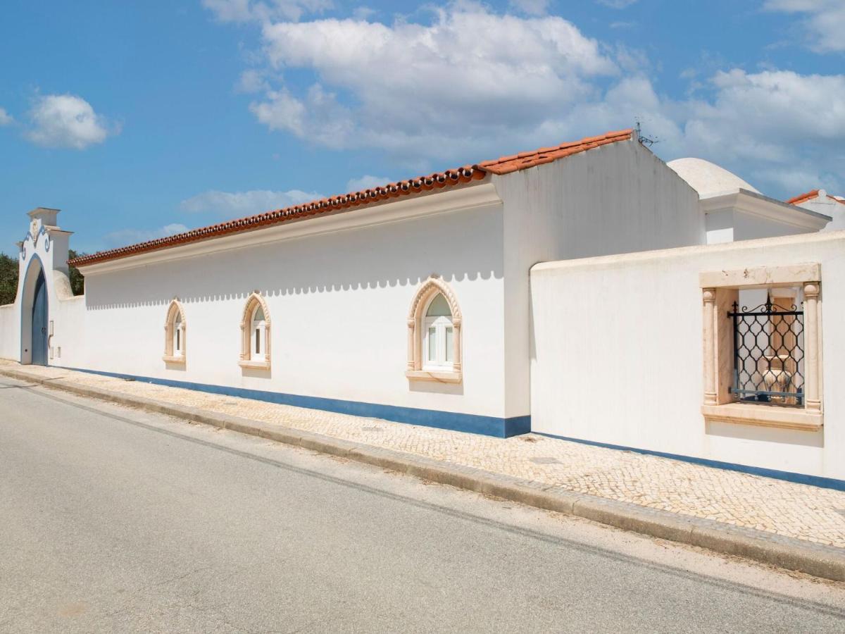 House With Authentic Tiling And Antique Furniture Vila Montemor-o-Novo Exterior foto