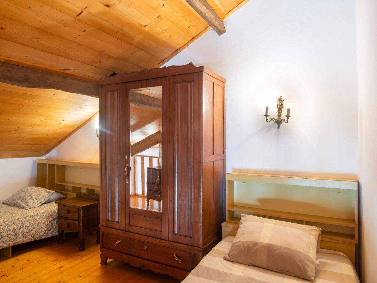 House With Authentic Tiling And Antique Furniture Vila Montemor-o-Novo Exterior foto